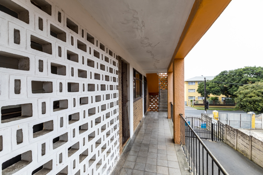 2 Bedroom Property for Sale in Southernwood Eastern Cape